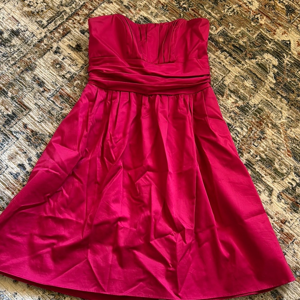 Elegant Strapless Dress